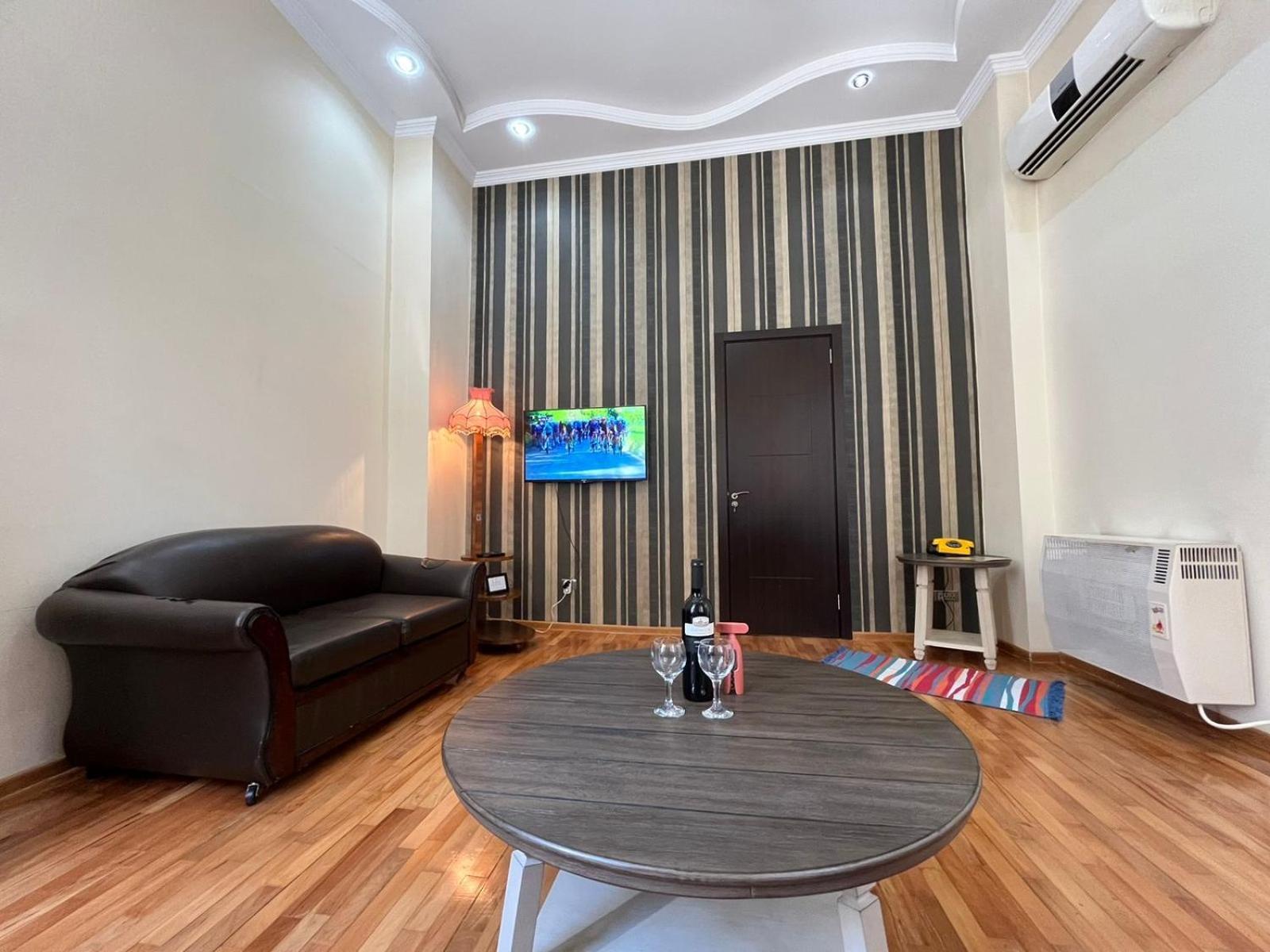 Old Batumi Apartment On Kostava 9 Kültér fotó